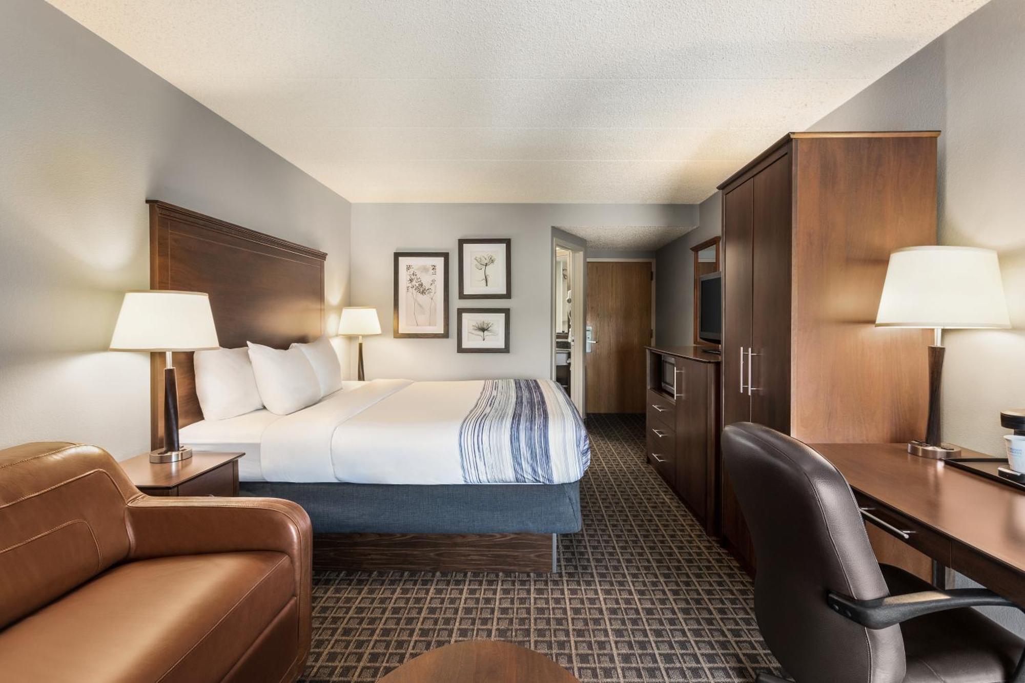 Americinn By Wyndham Madison West Екстериор снимка
